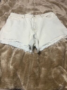 Hudson Jeans White Frayed Hem Denim Shorts
